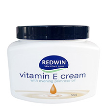 Set 2 Kem hỗ trợ dưỡng da mềm mịn Redwin Vitamin E Cream 300g Úc